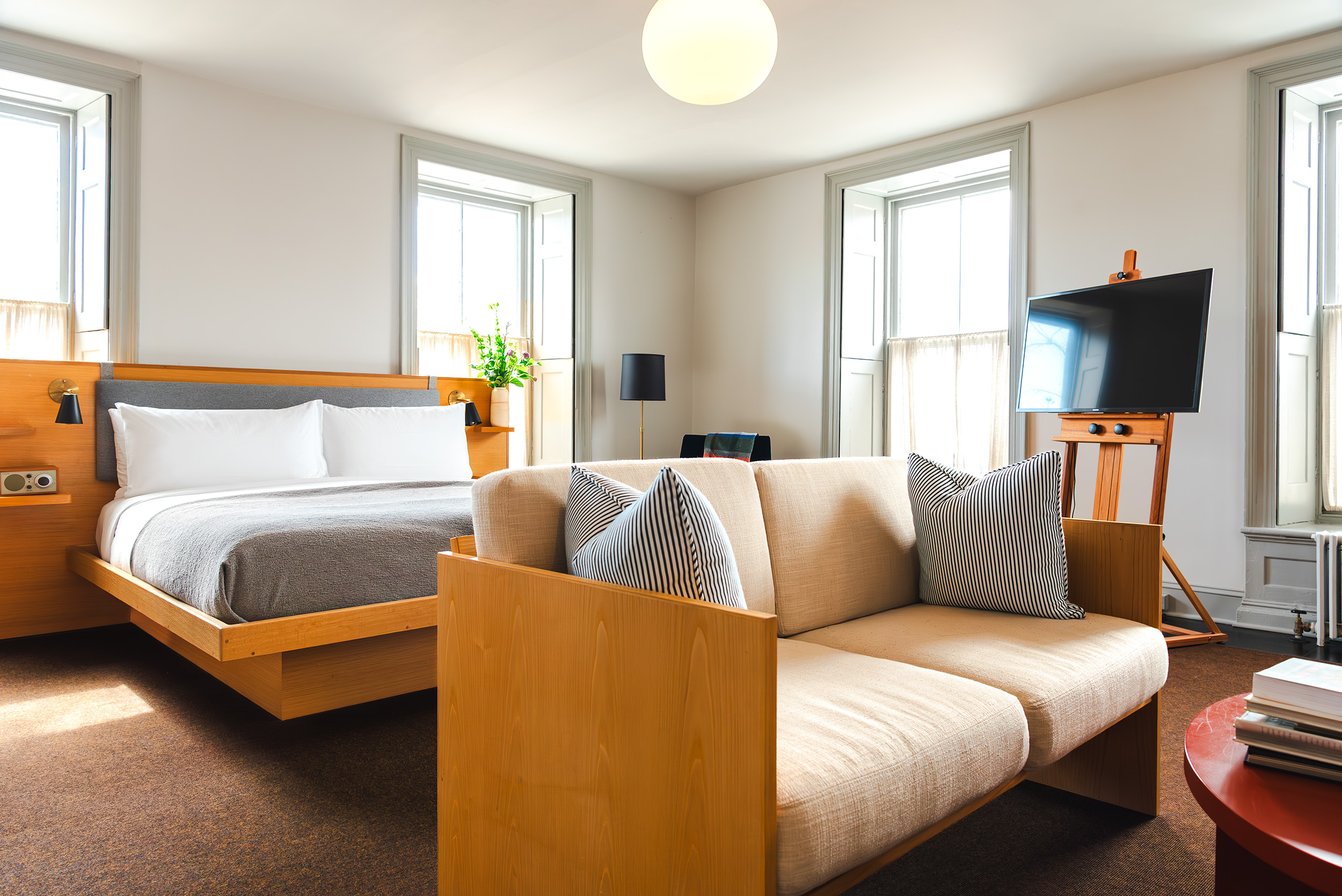 G 16 Hotel Kinsley Kingston Usa