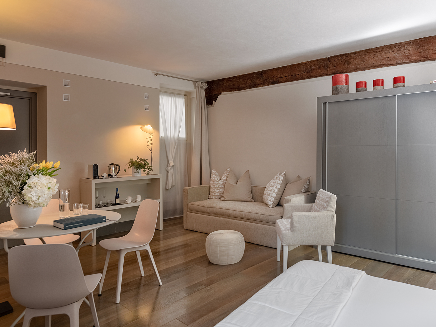 Gombithotel Two Level Suite R 03