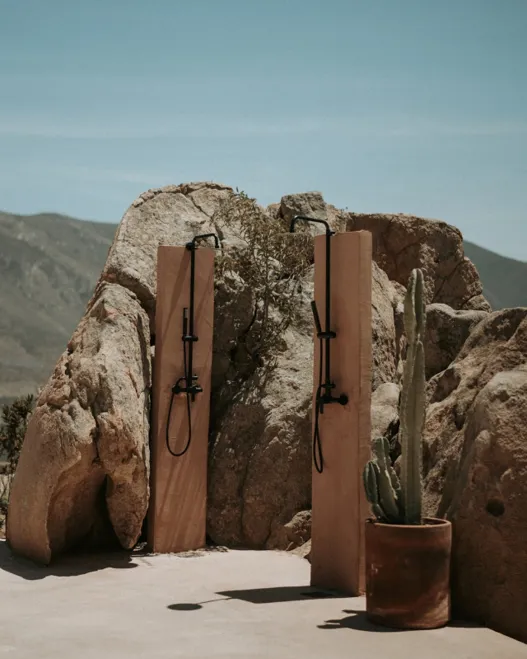 T Romantic Getaways