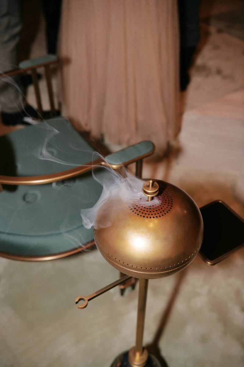 DH SALES23 CE London Apparatus 25