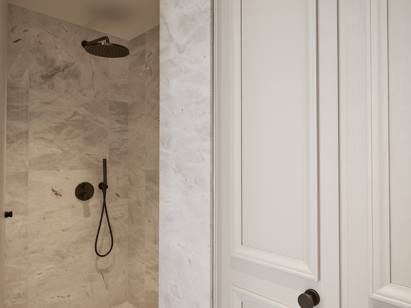 Amyth Luxe Sweet One Bedroom Suite R 05