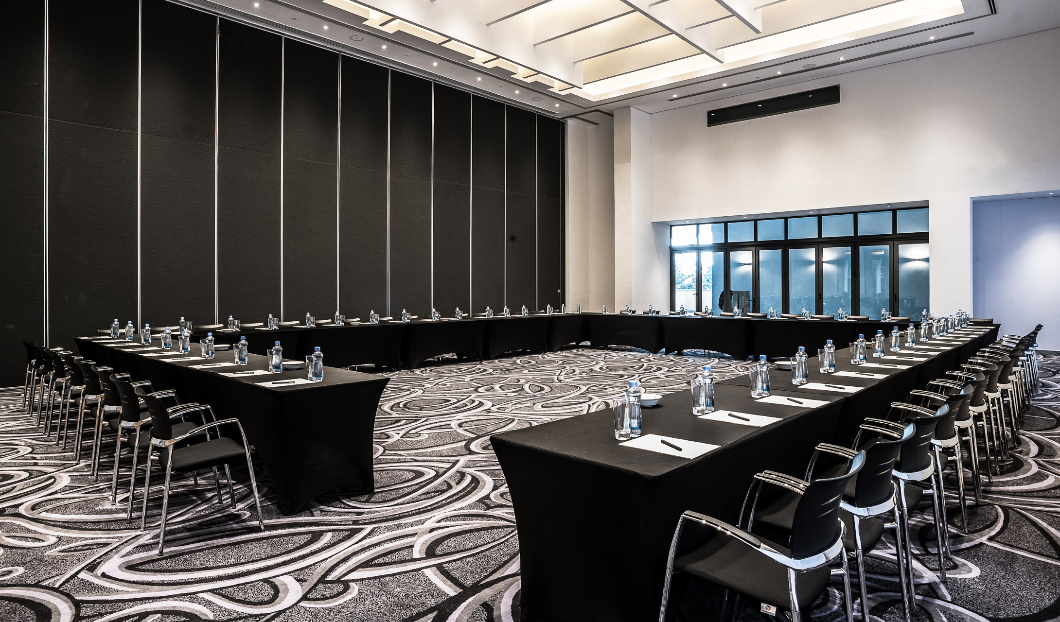 G 15 Trademark Hotel