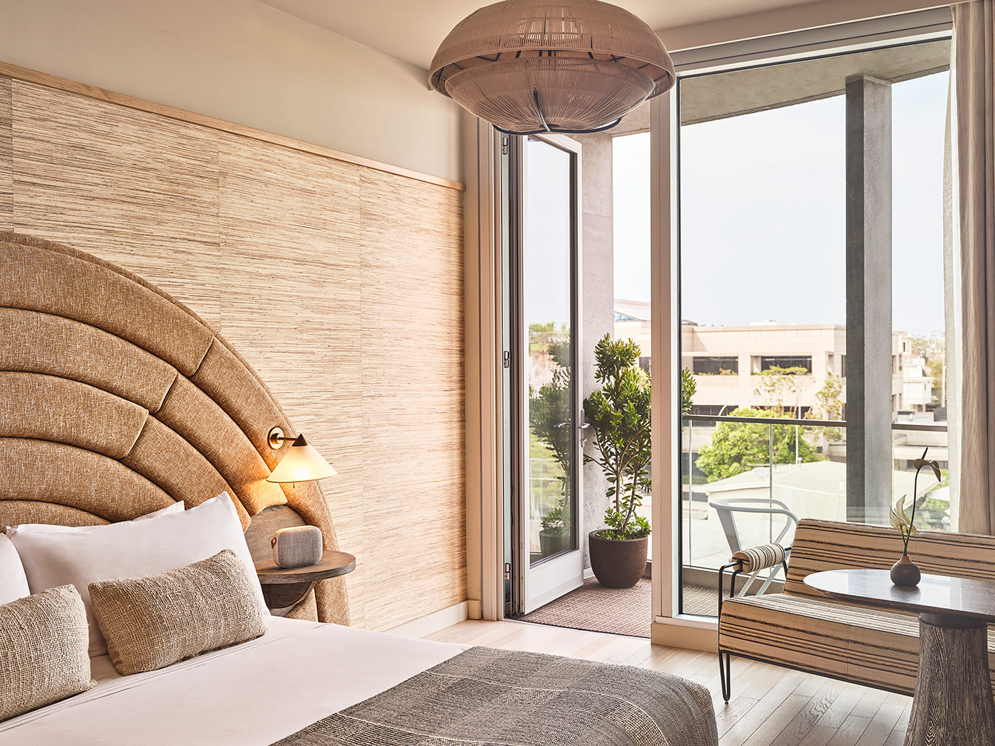 Santa Monica Proper Hotel Premier Balcony King R 02