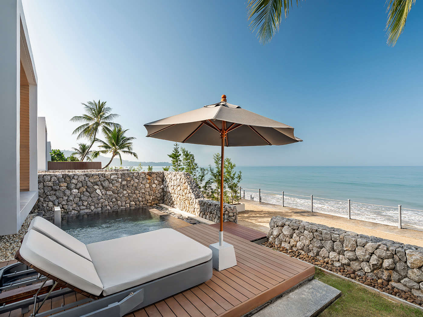 Casa De La Flora Beachfront Suite Pool Villa R 03