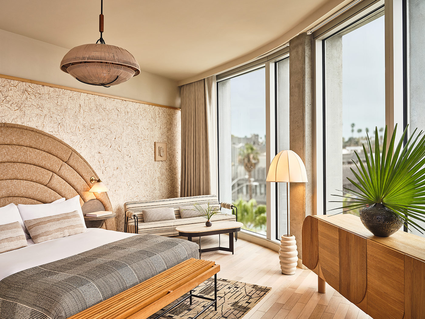 Santa Monica Proper Hotel Deluxe Suite R 01