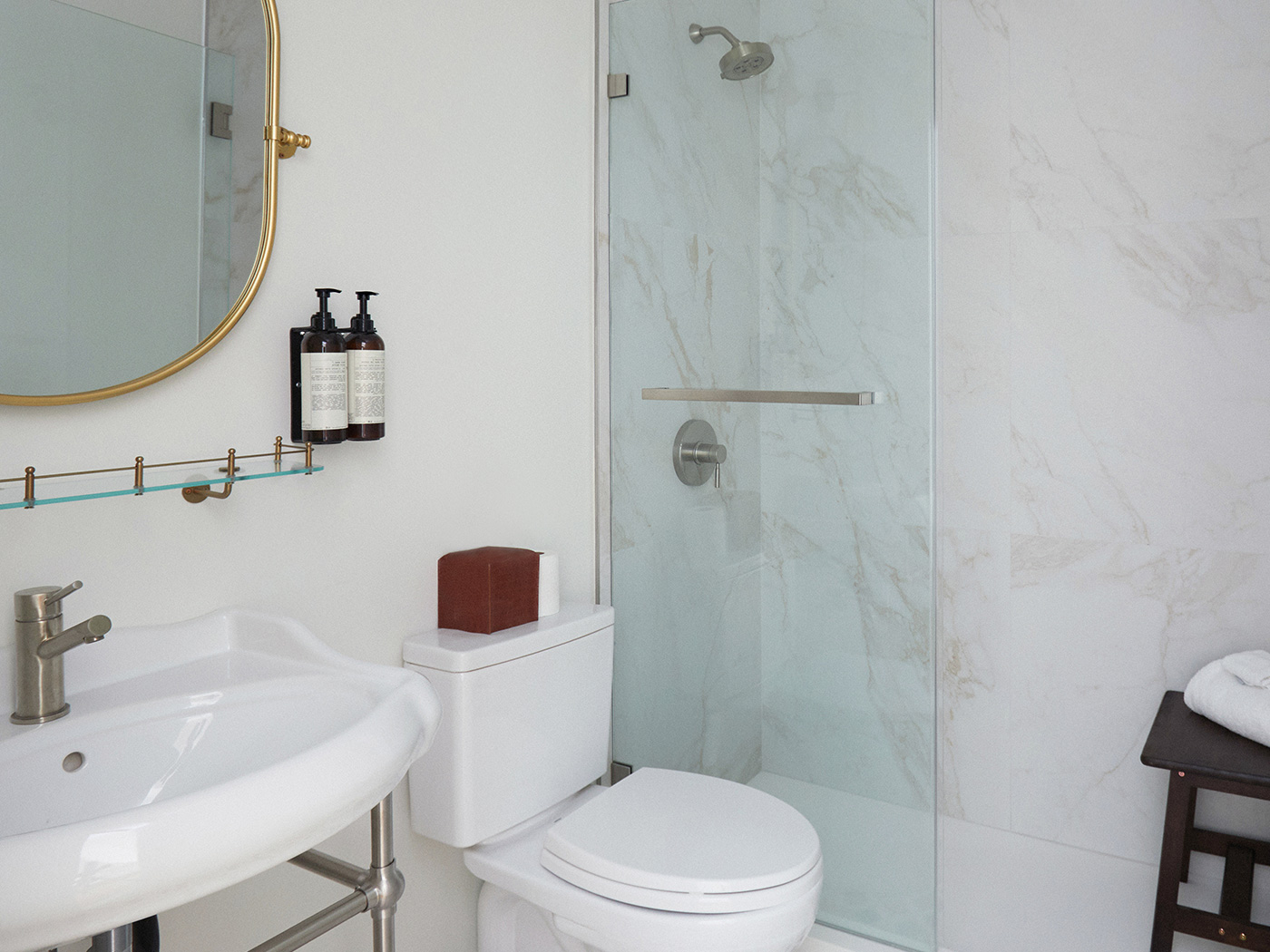 Granger Hotel Standard King R 05