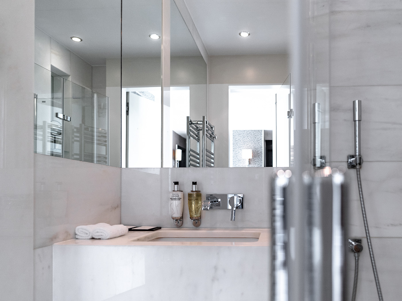 H15 Boutique Hotel Suite R V3 07