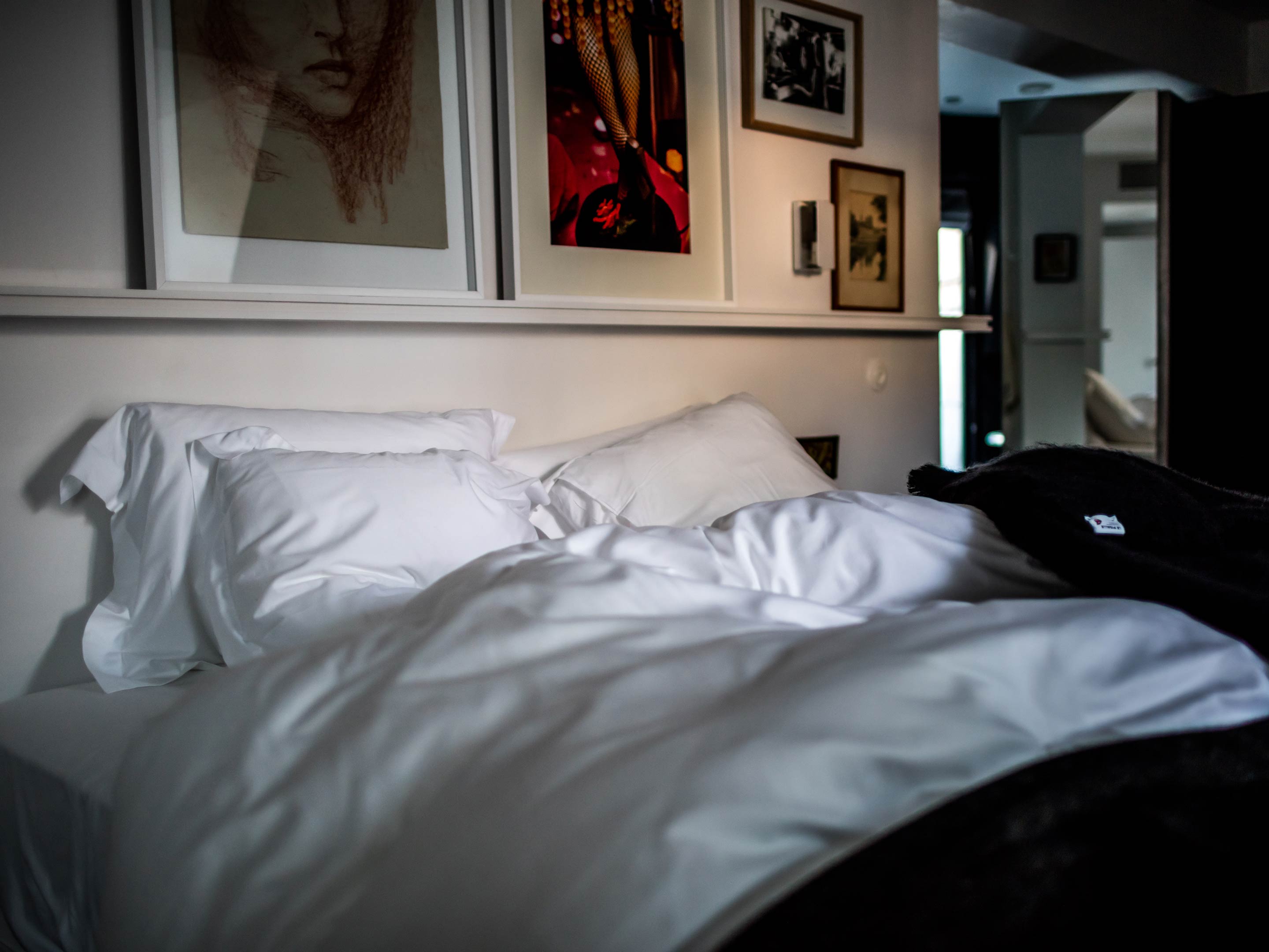 Le Pigalle Room 35 V2 R R2