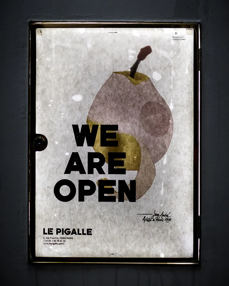 Art In Hotels Le Pigalle Image 003