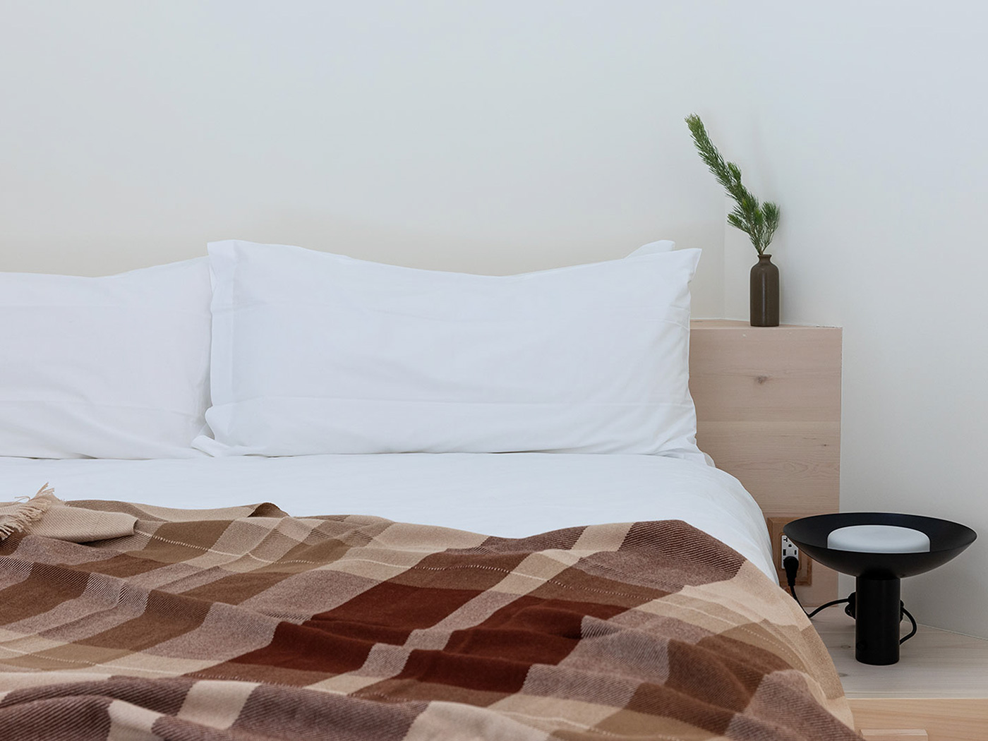 Scribners Catskill Lodge Round Suite R 04