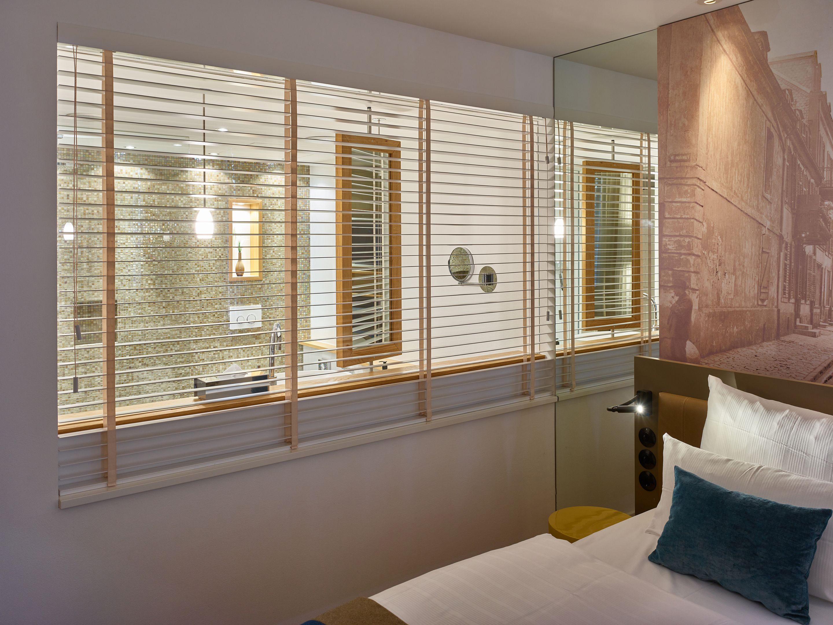 La Maison Hotel Rooms in Saarlouis