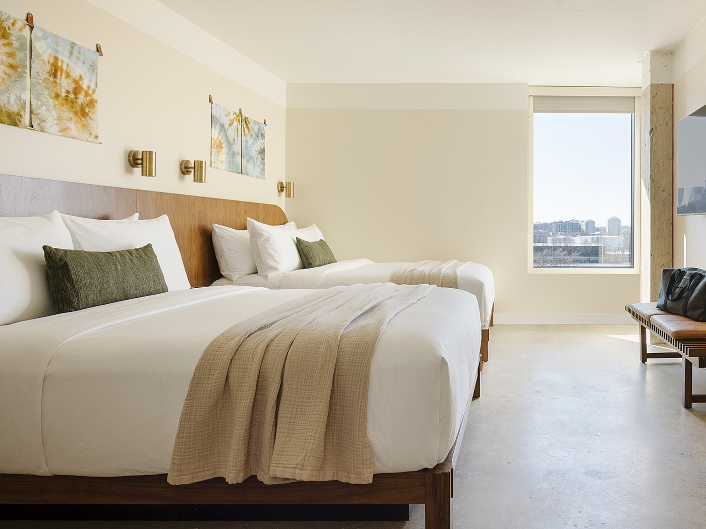 Drift Nashville City View Double Queen R 01