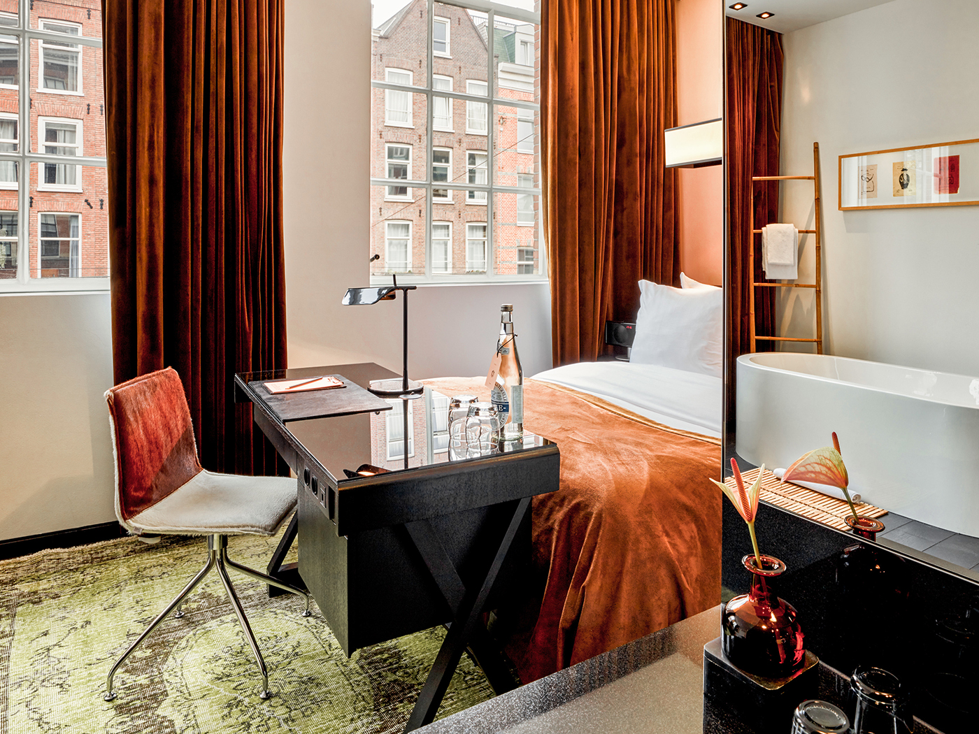 Sir Albert Sir Suite V2 R 01