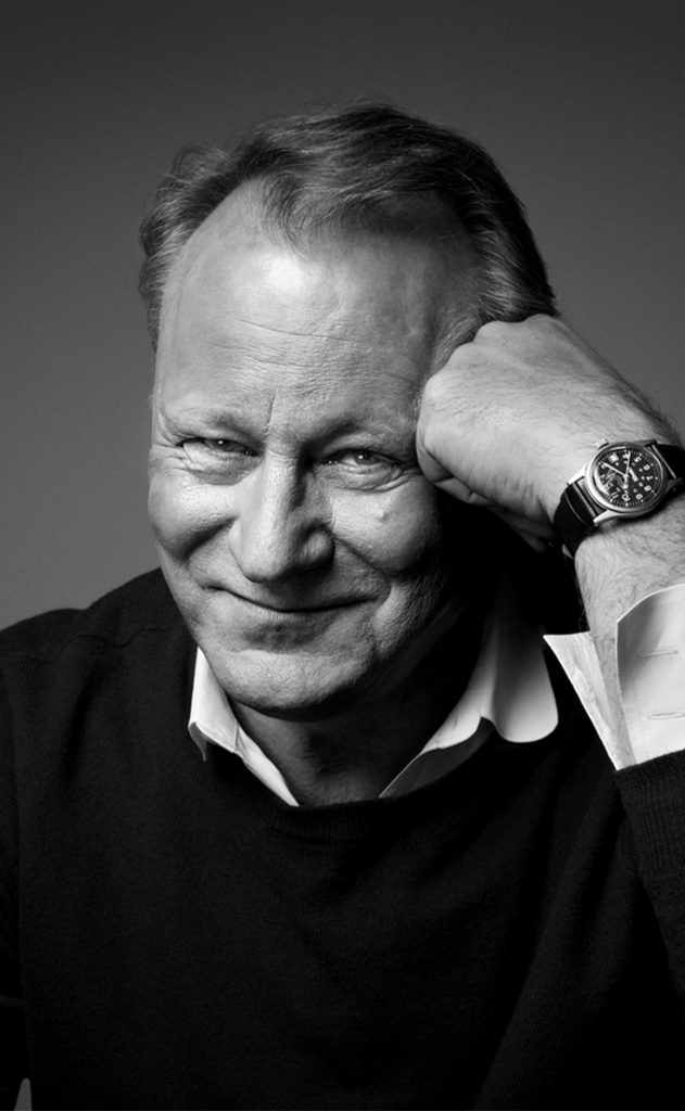 01 Image Portrait Right BIG 4 631X1024