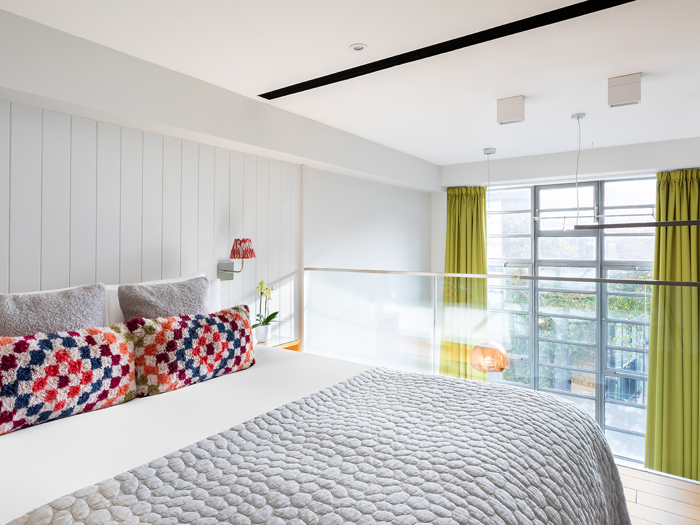 Town Hall Hotel Signature One Bedroom Suite R 05 (1)