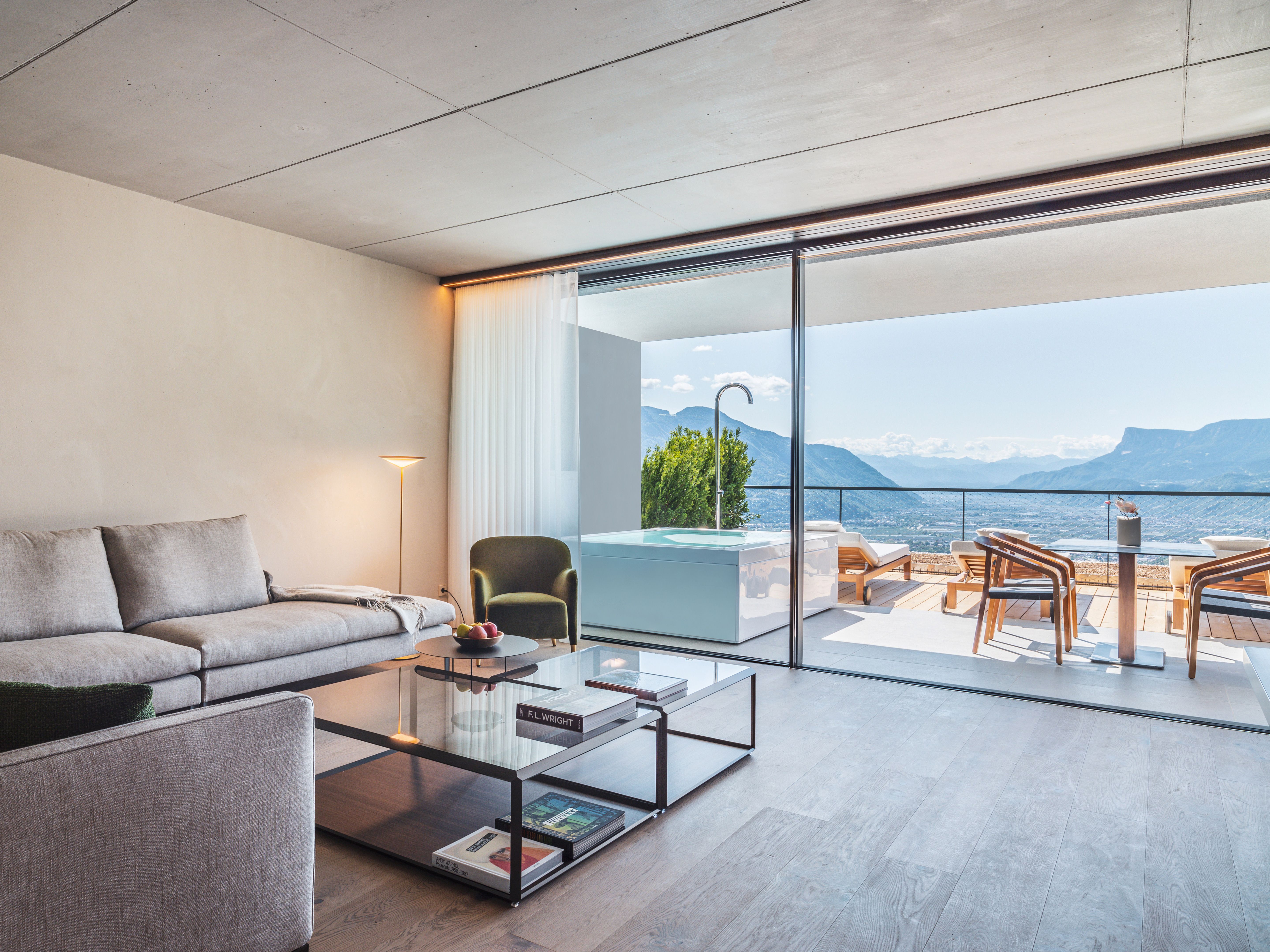 Arua Private Spa Villas Rooms in Merano