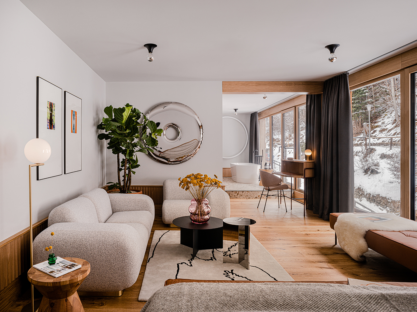 The Comodo Mountain Suite V2 R 02