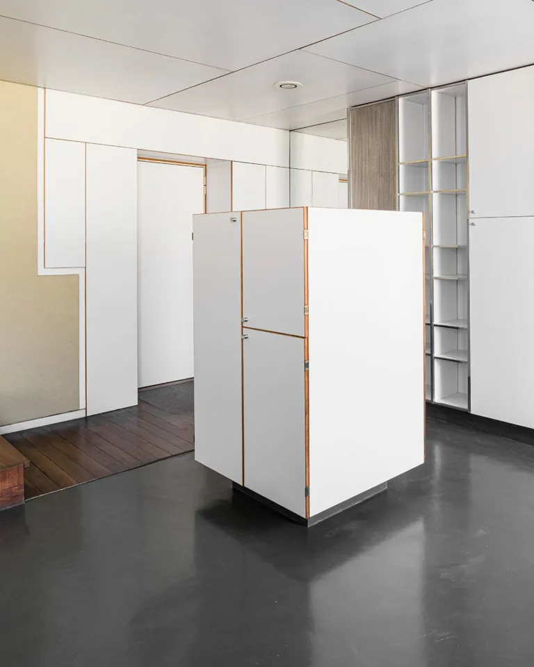 010 BF Forgotten Architecture