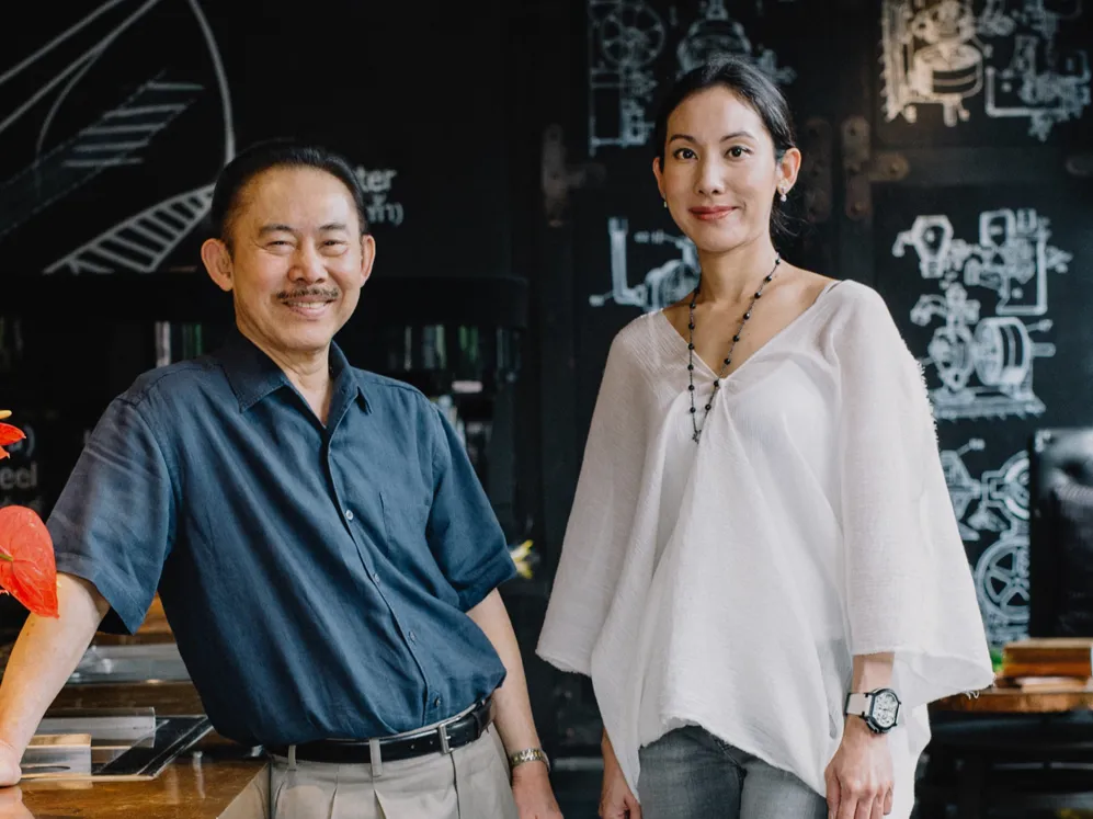 001 The Slate Mbo Wichit Prakaikaew Na Ranong