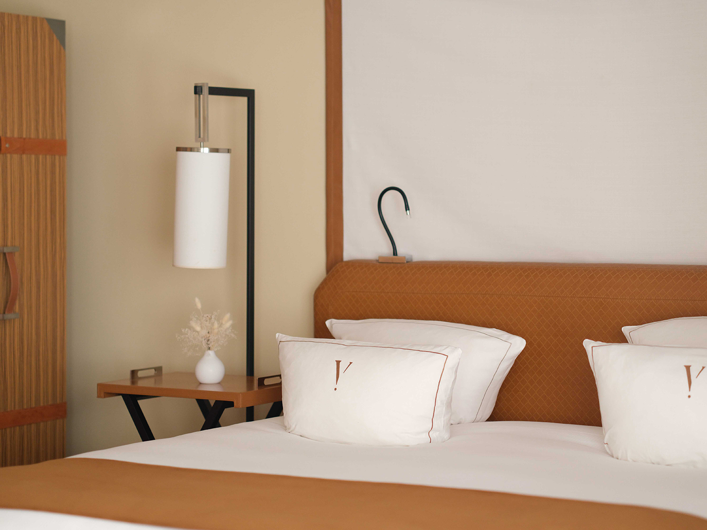 Five Seas Executive V2 R 02