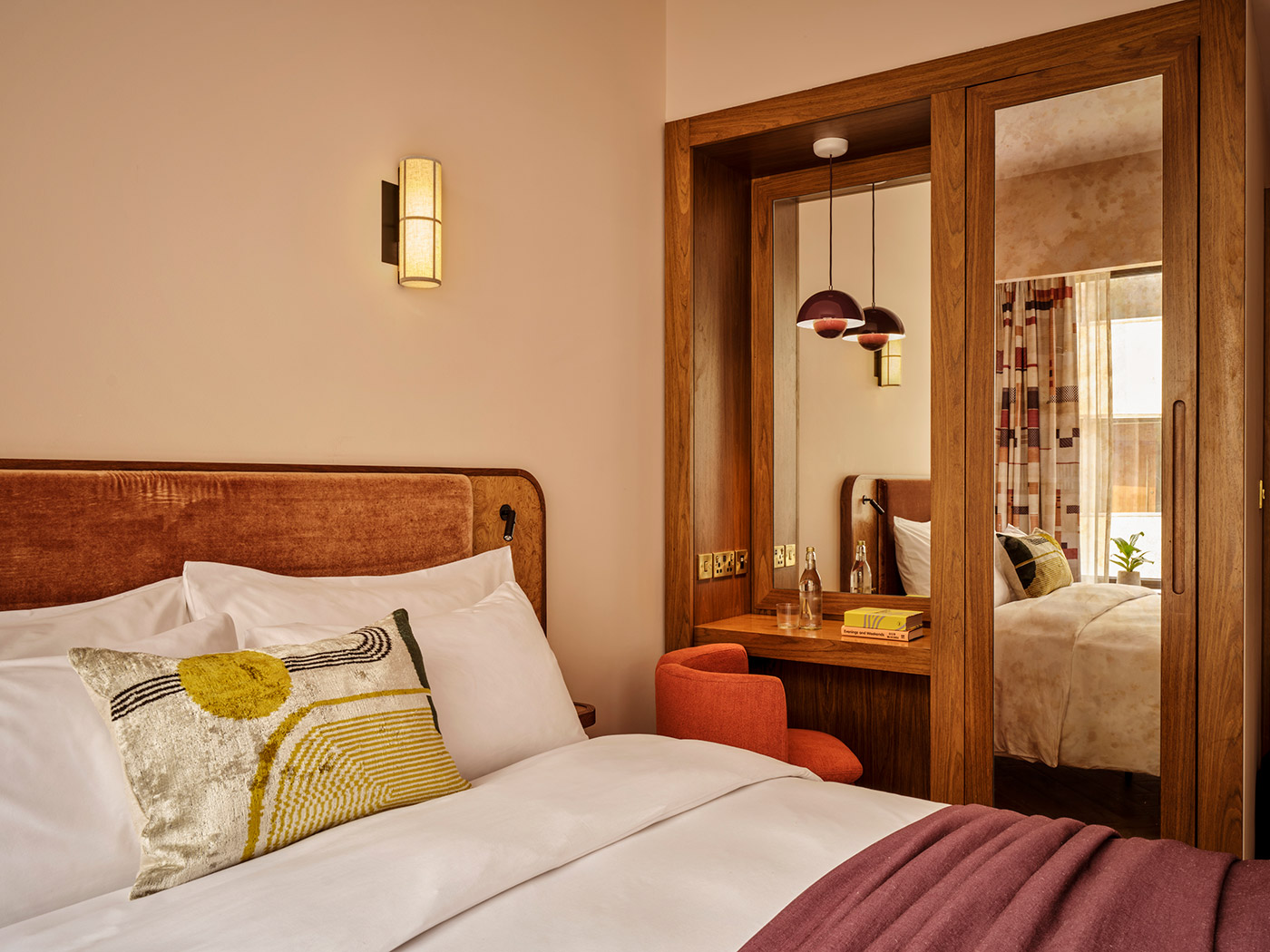 Sir Devonshire Square Sir Residence R 01