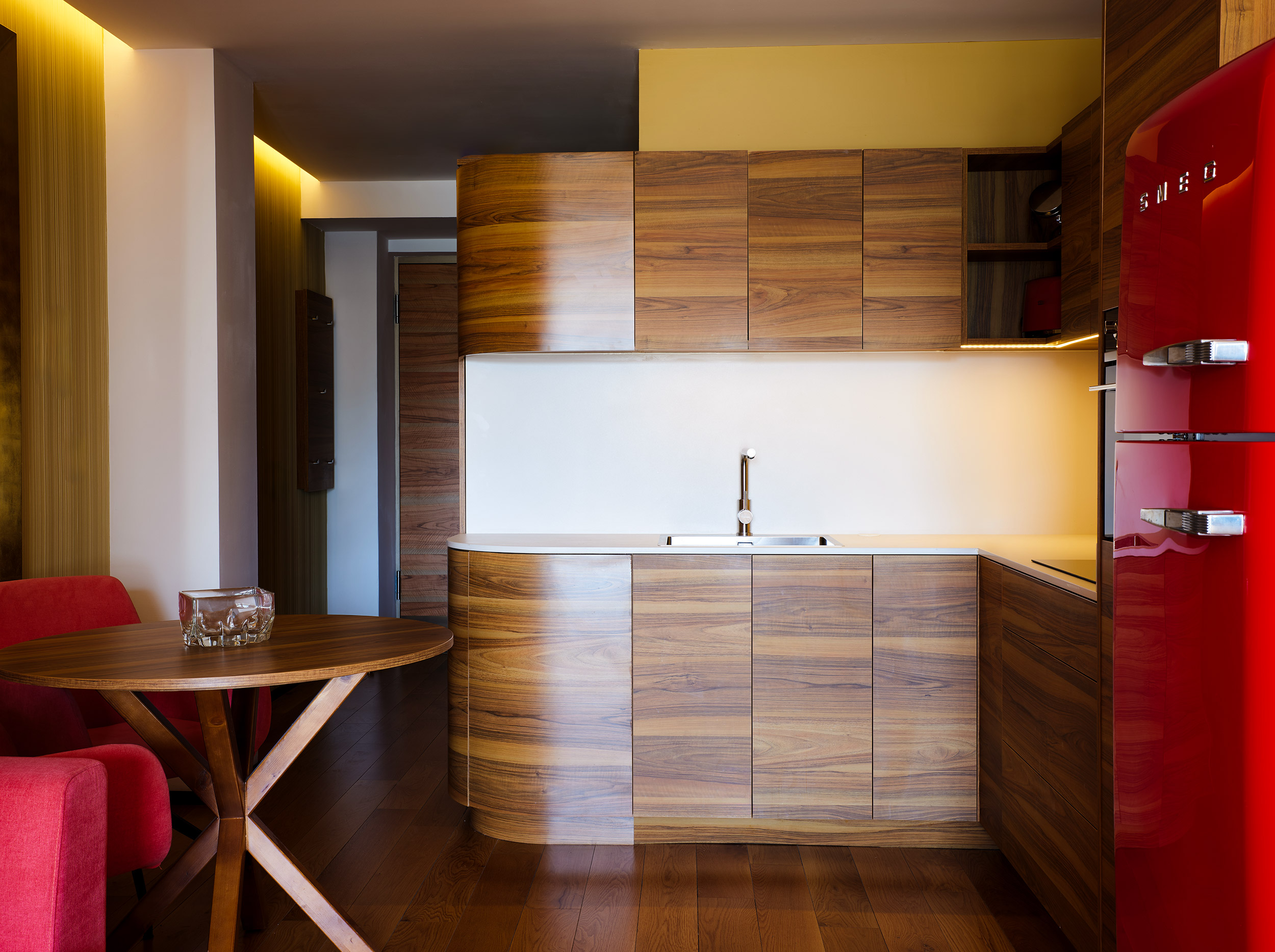 G 11 Bohemia Suites And Spa