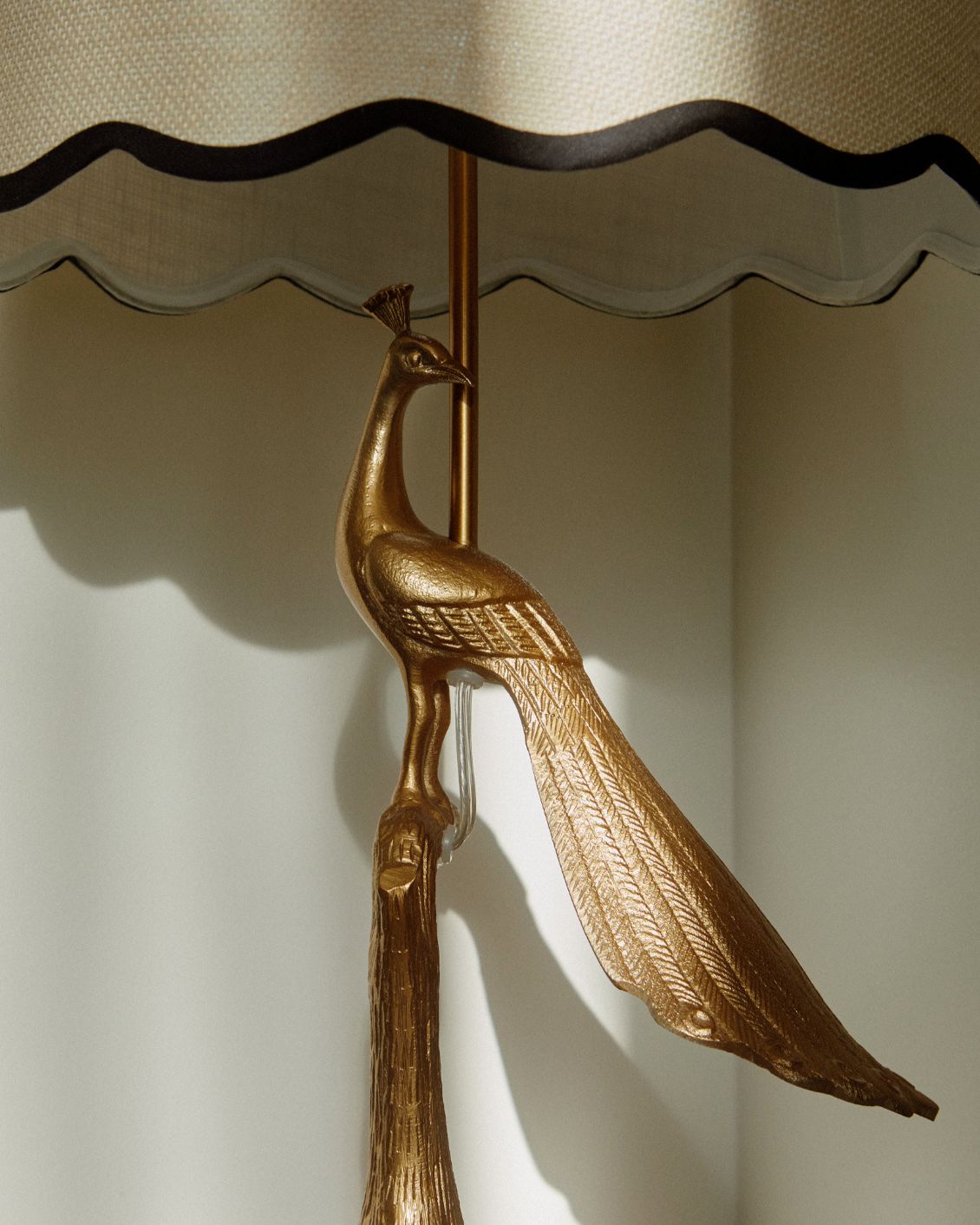 06 Sneak Peak Granger Hotel Room Lamp Detail 1