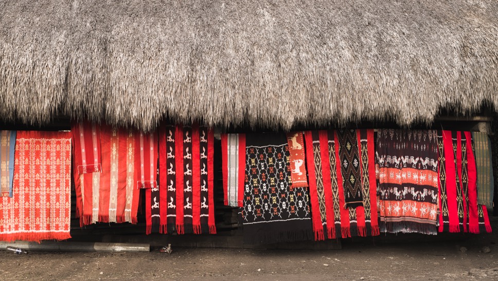 008 Cap Karoso Suma Village Textiles