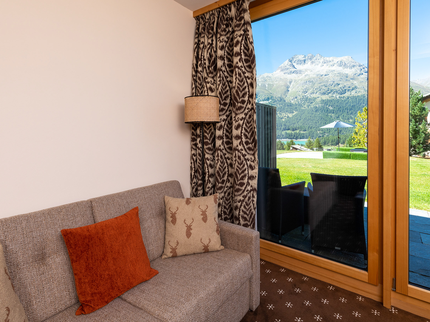 Nira Alpina Garden Room Summer V2 R 05