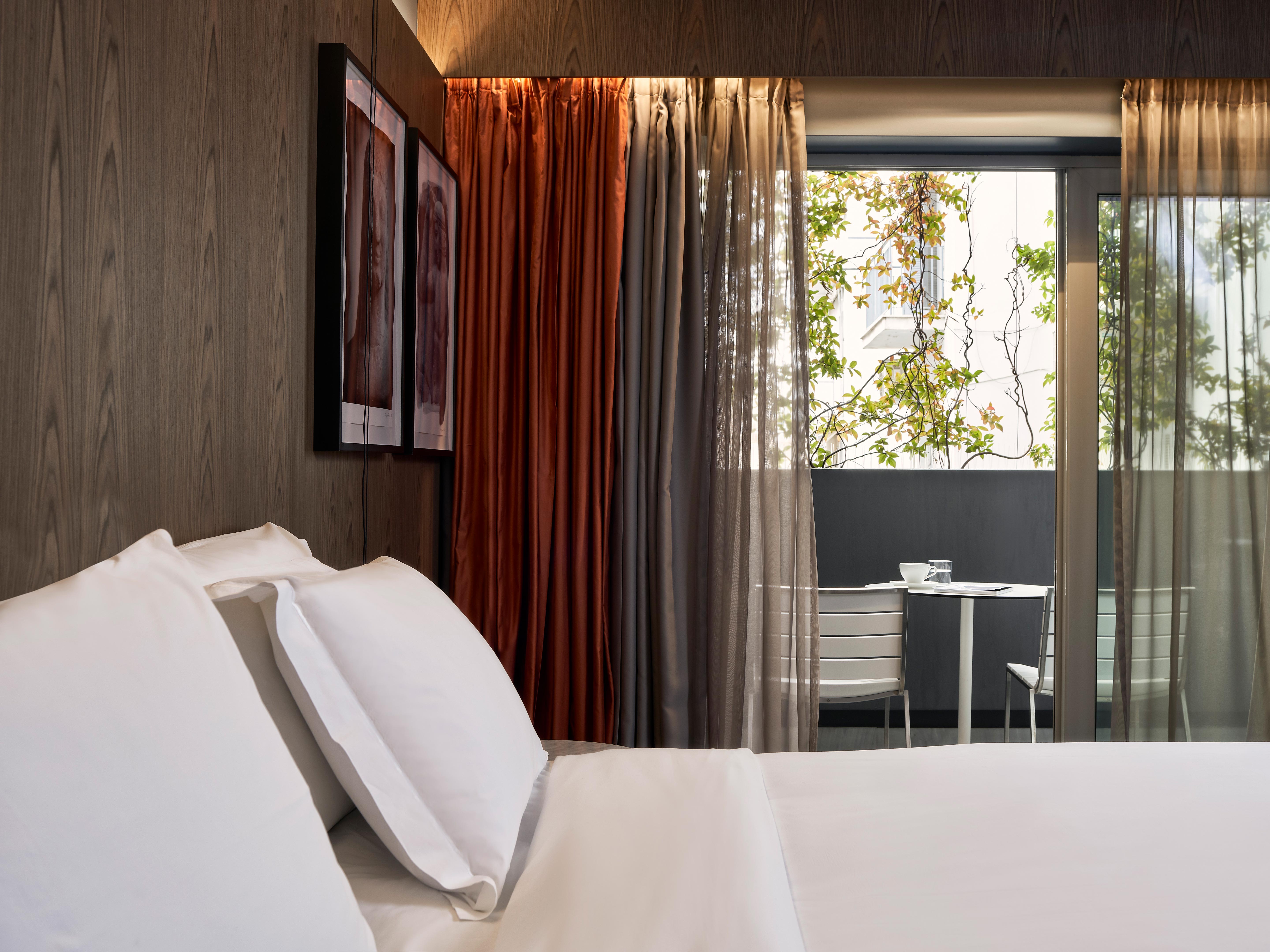 AthensWas Details in Athens