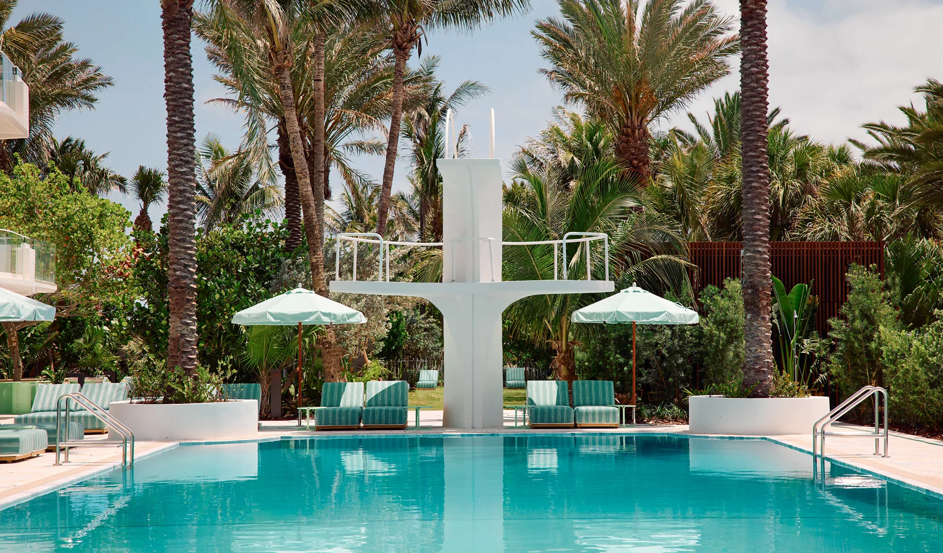 S Shelborne By Proper Miami Beach Usa