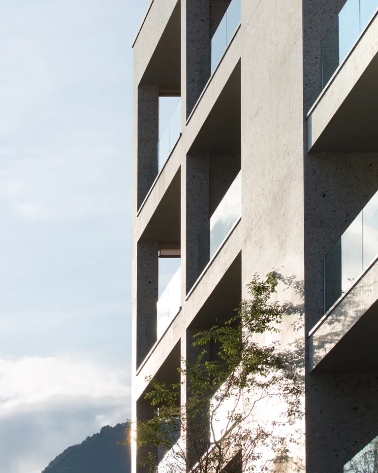 11 MBO Filario Hotel And Residences Facade