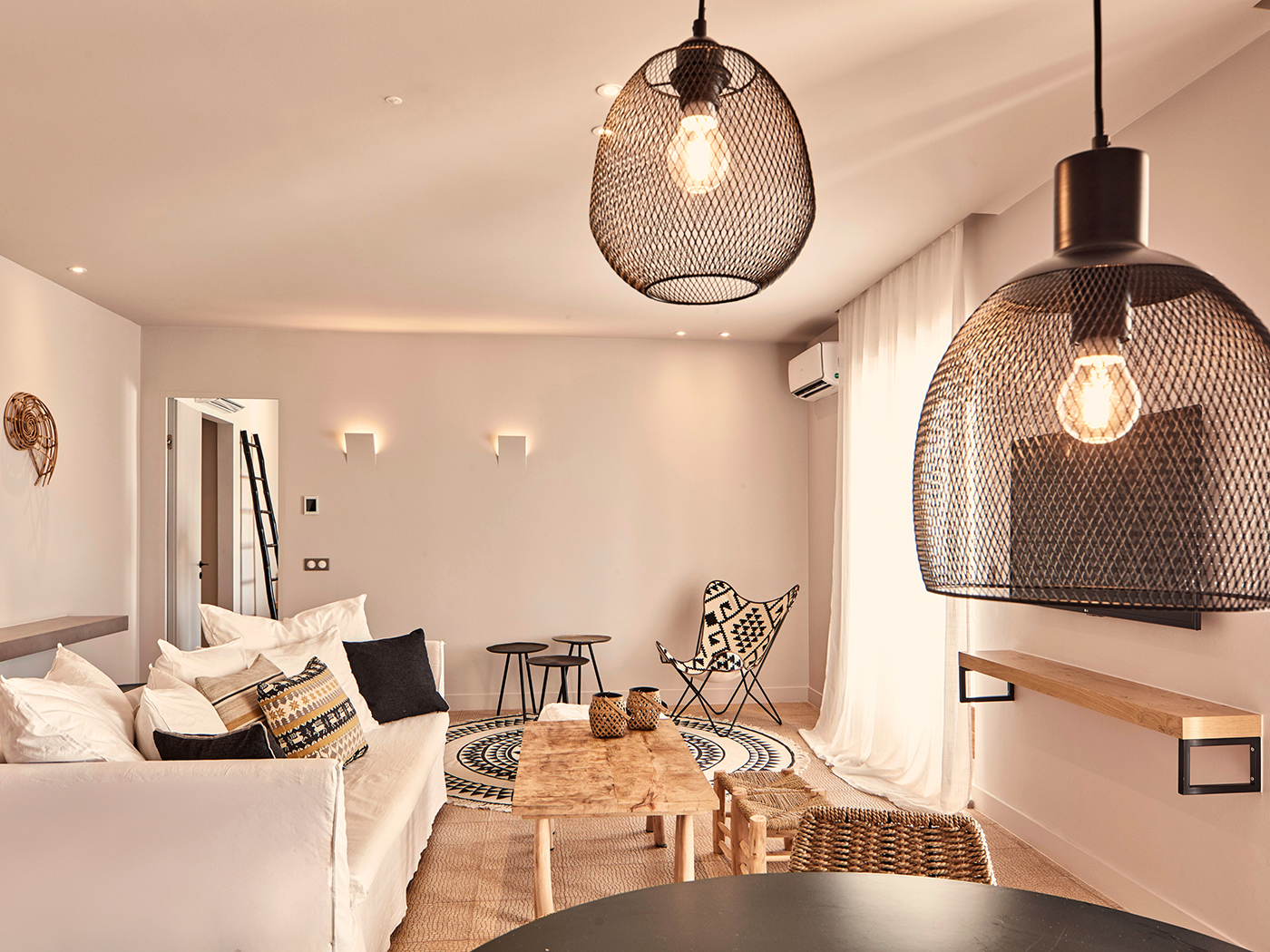 Minos Beach Three Bedroom Waterfront Villa Private Pool V3 R 05