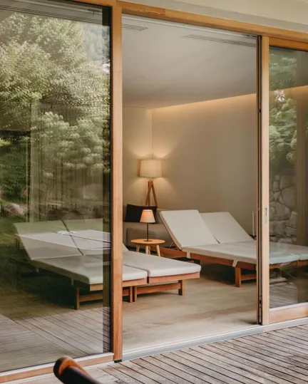 14 Hotels Enhancing Longevity Hotel Schwarzschmied Spa Beds