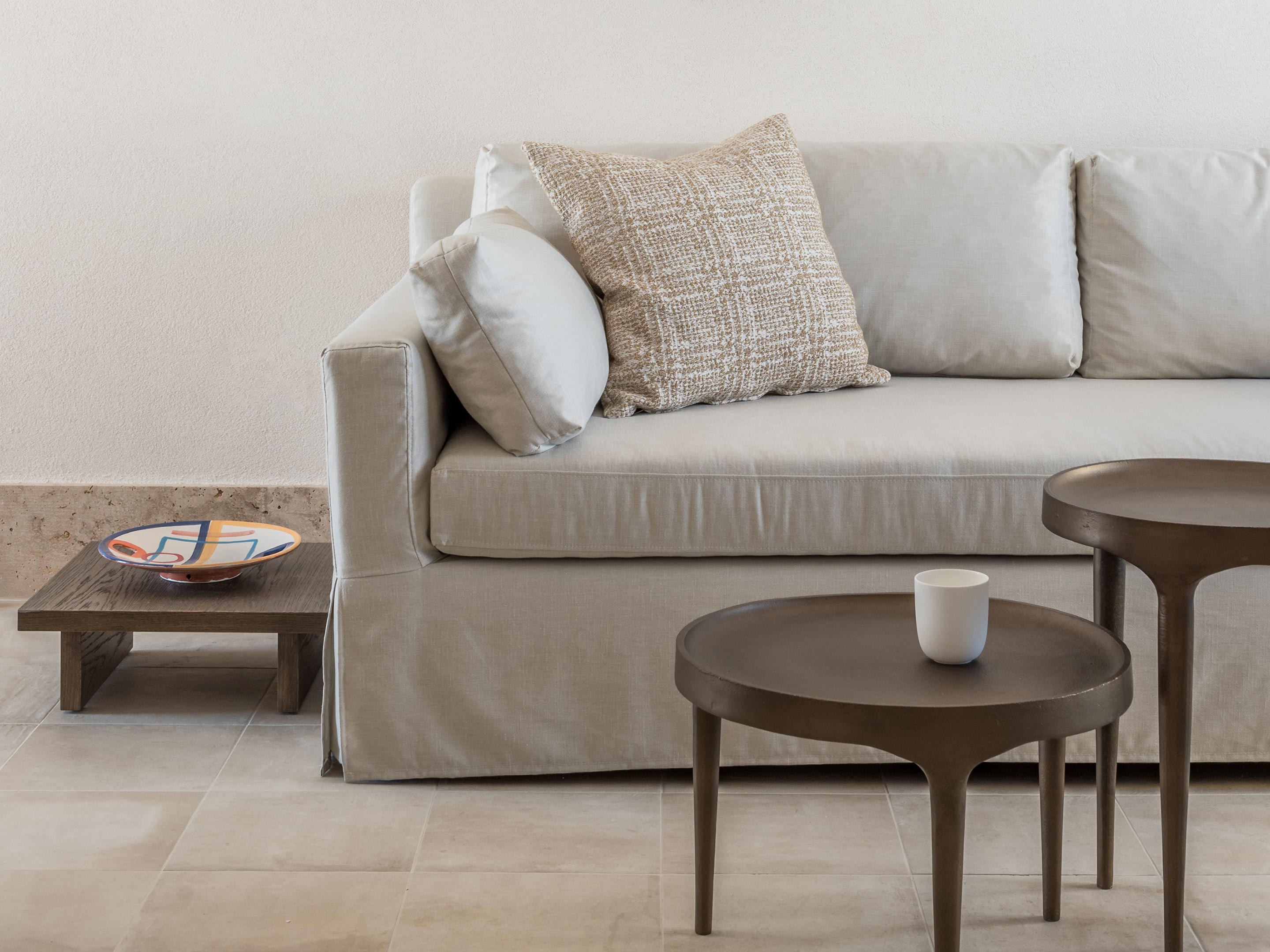 Parilio Rooms in Paros