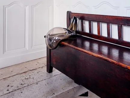 007 Chateau De La Resle Bench Sculpture