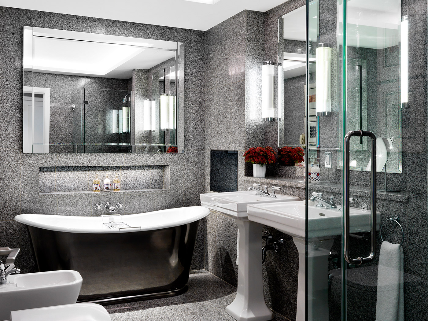 The Whitby Hotel Accessible Junior Suite R 03