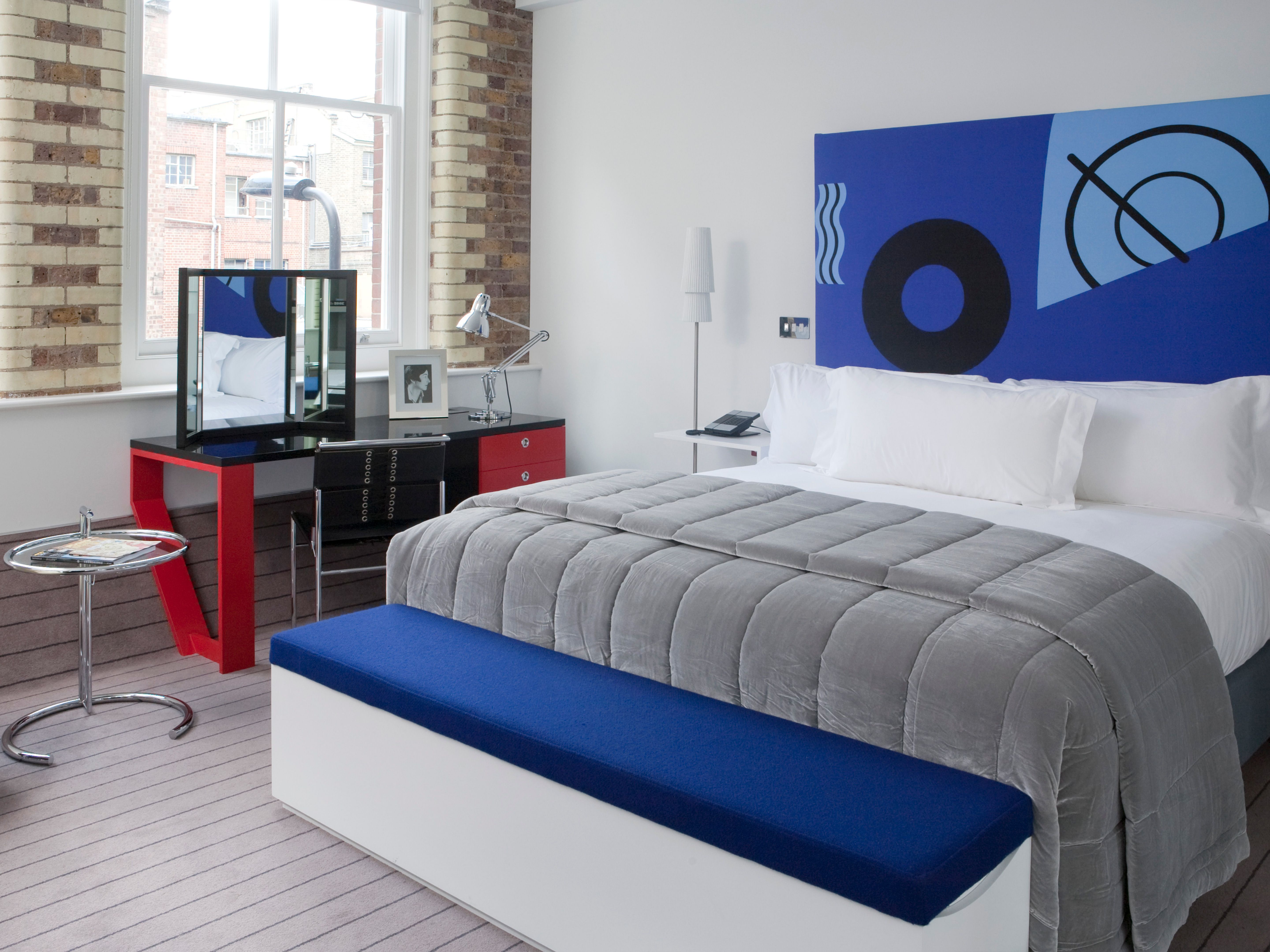 Boundary Corner in London