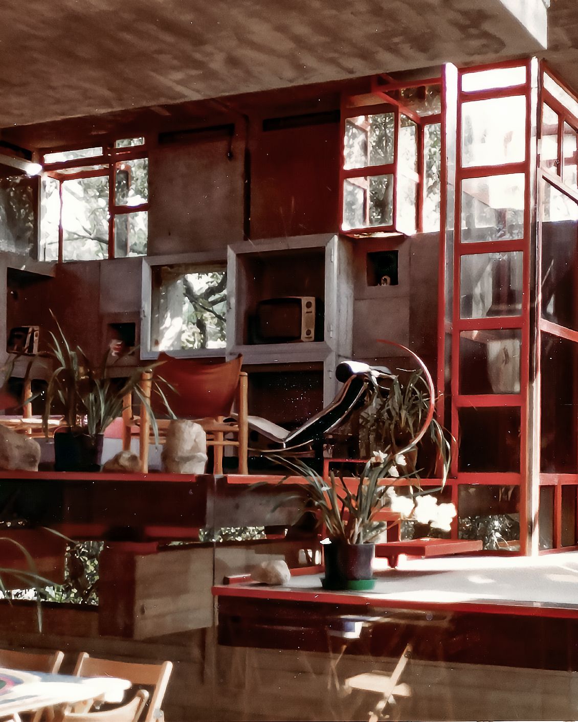 010 BF Forgotten Architecture (1)