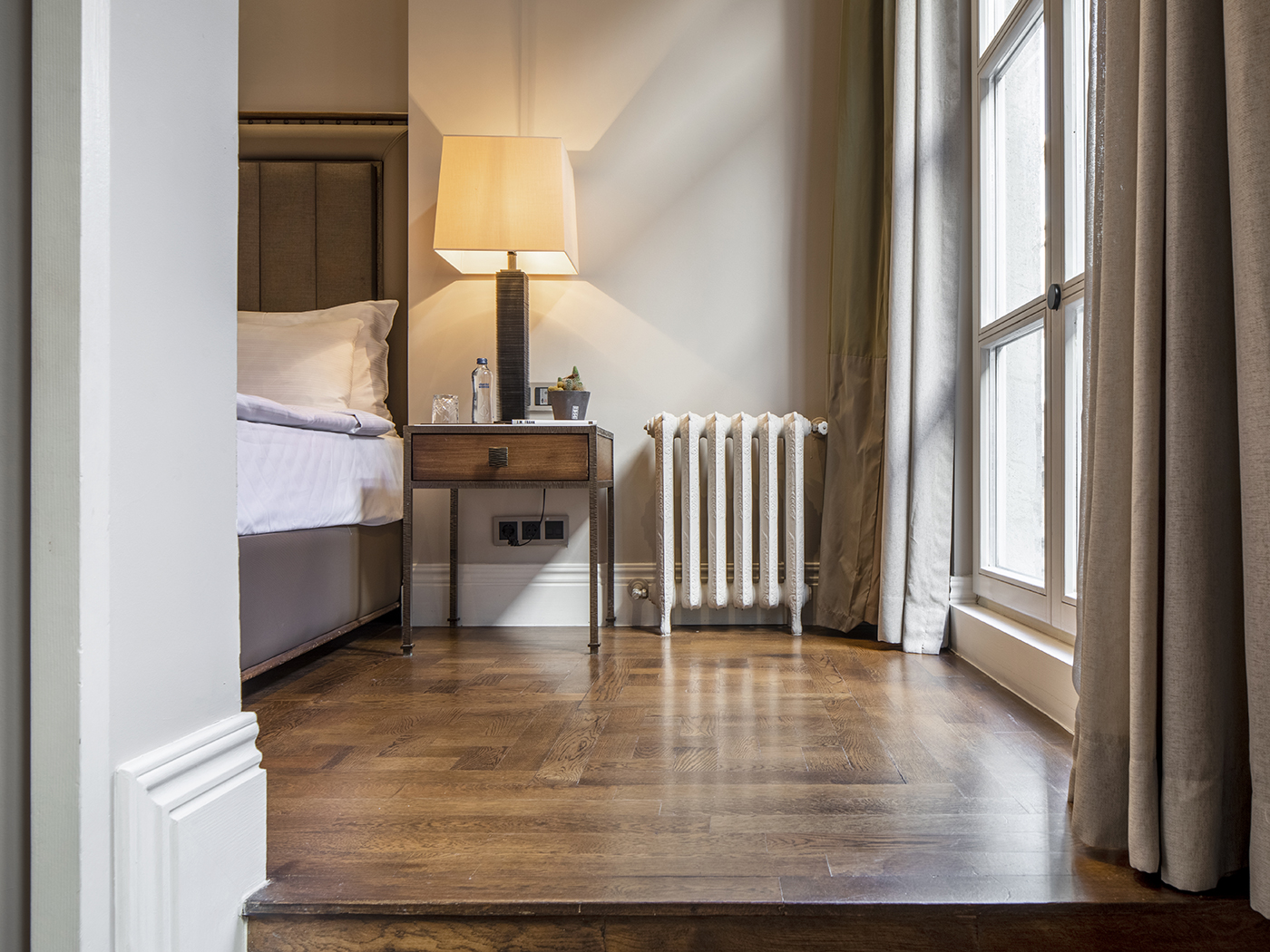 Bank Hotel Istanbul Deluxe Twin Room R 05