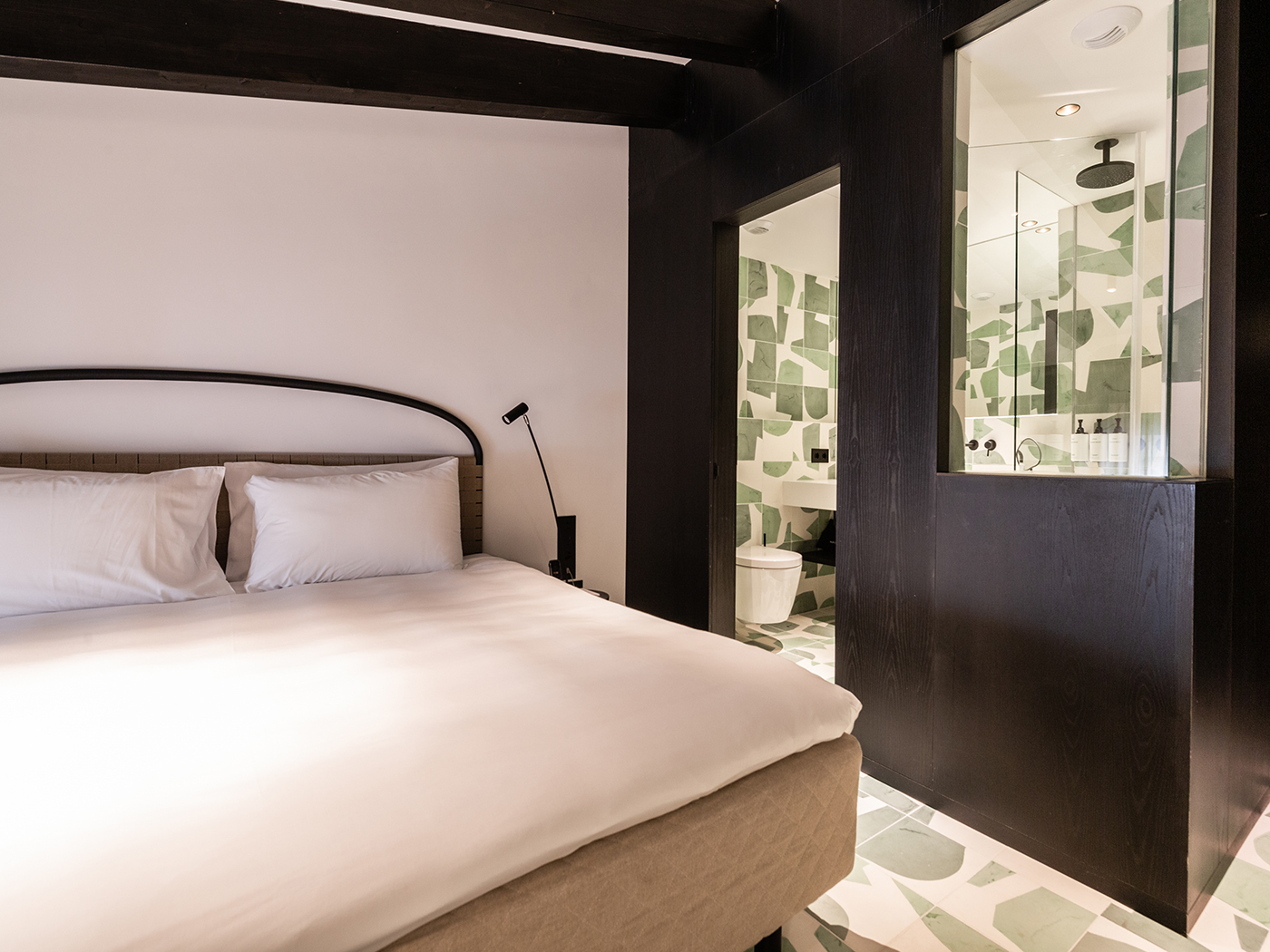 Concepcio By Nobis Standard Double Attic R 04