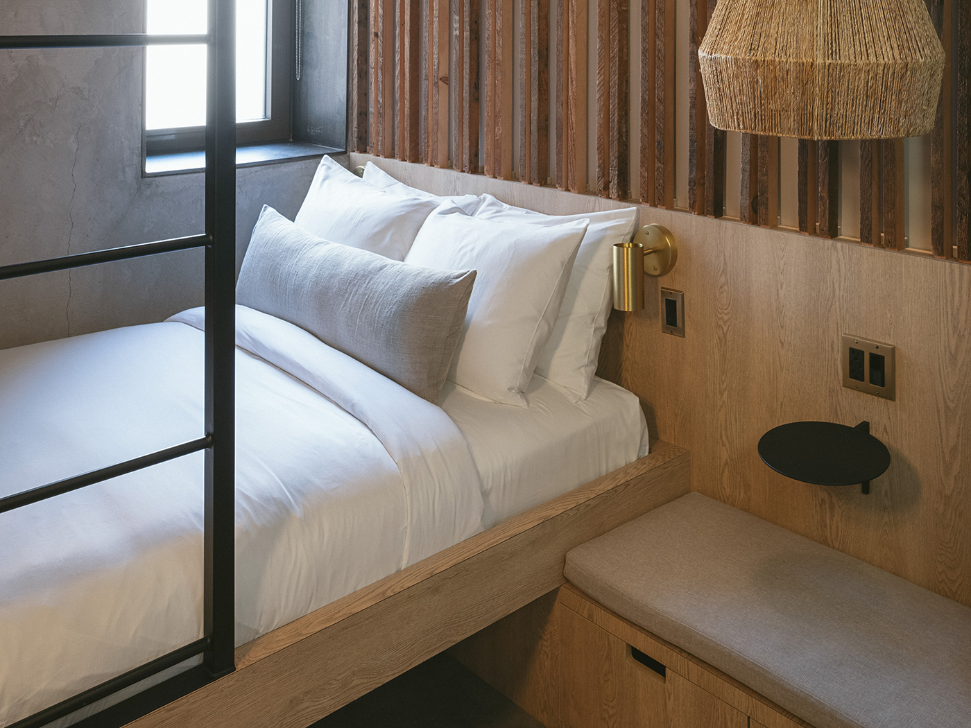 Drift Santa Barbara Bunk Room R 02