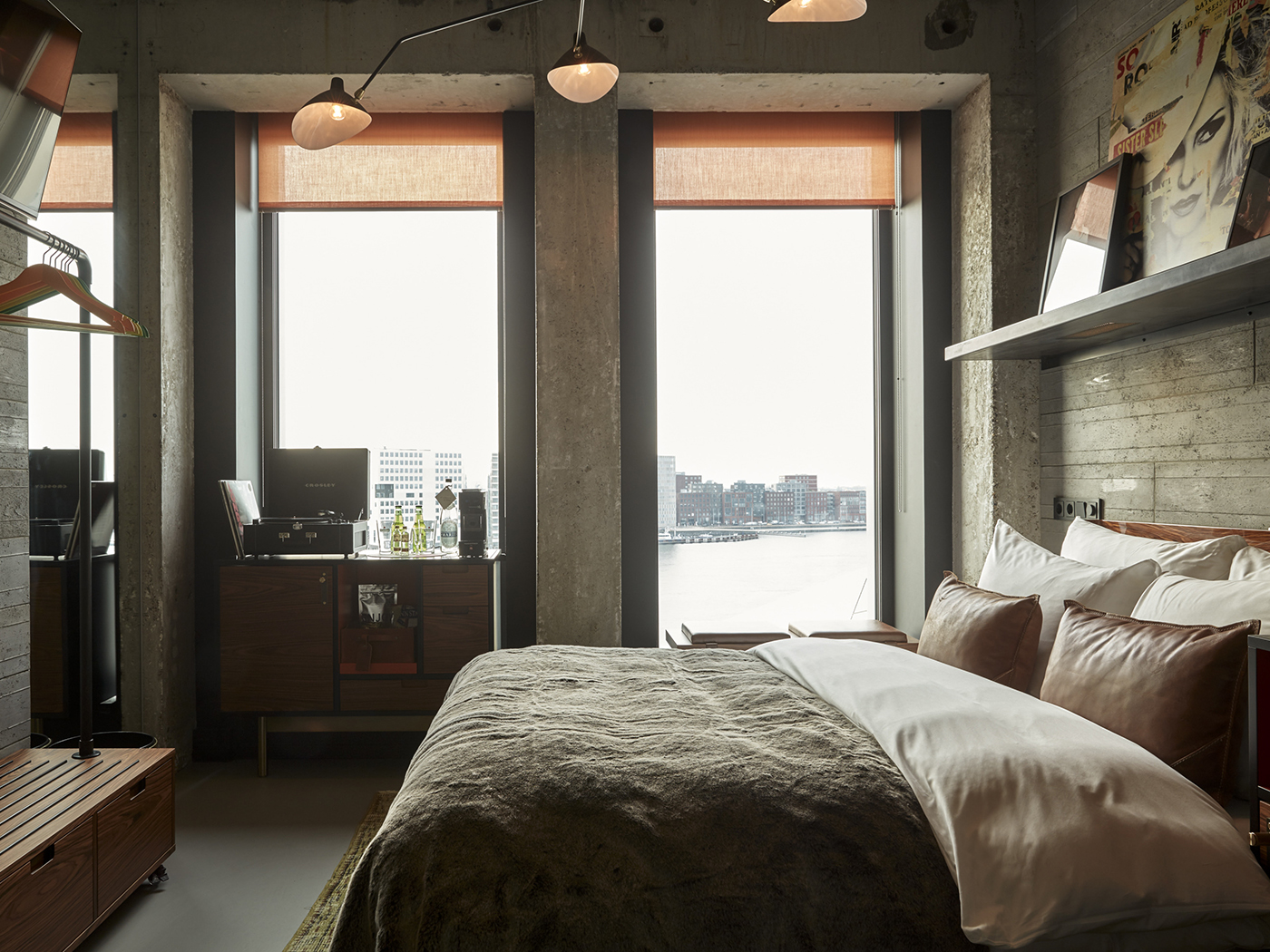 Sir Adam Sir Deluxe City View V3 R 3