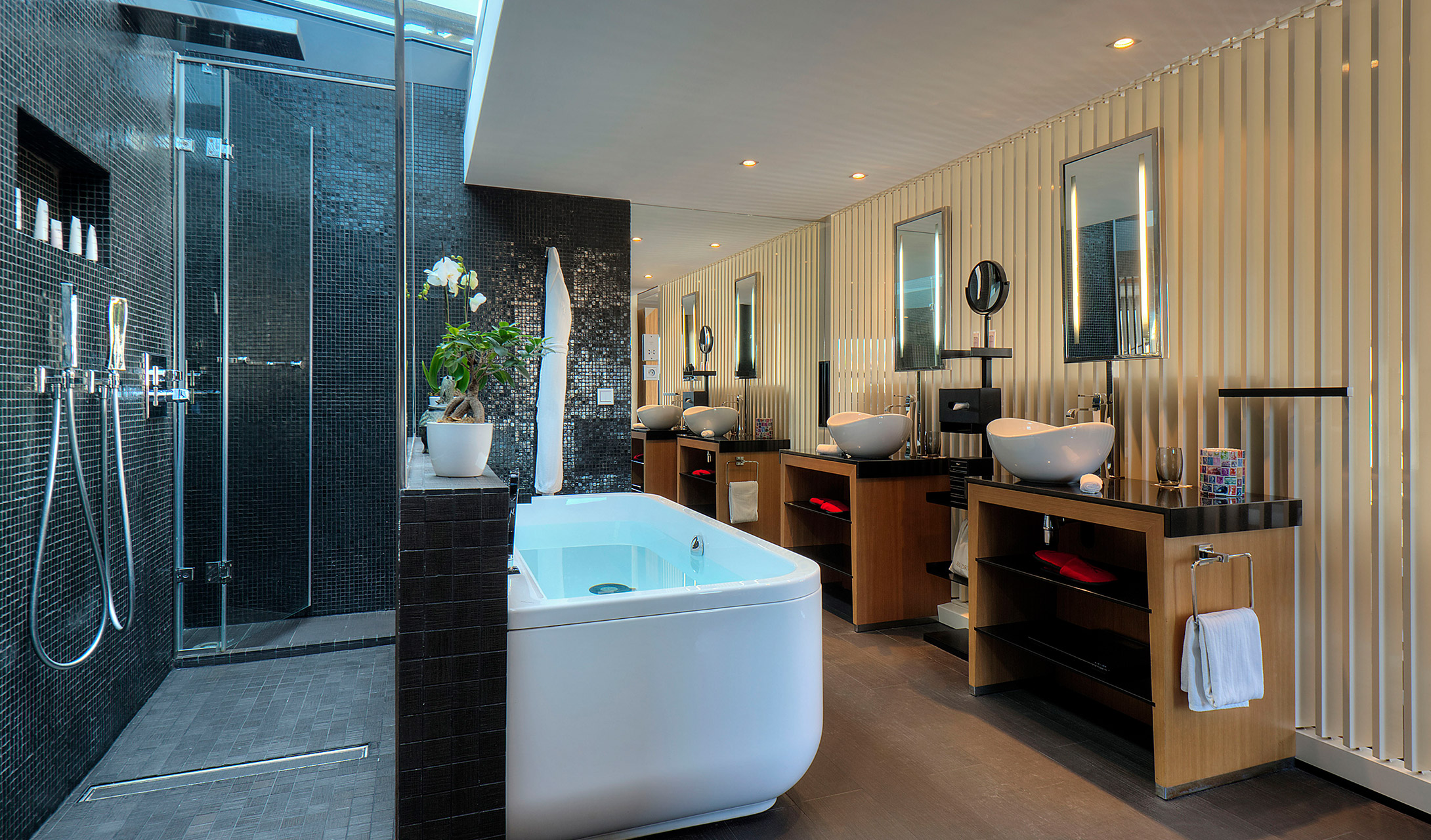 G 08 Five Seas Hotel Cannes (1)