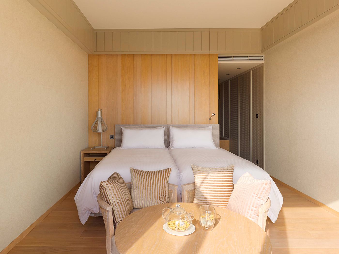 Gloria Manor Ocean View Room V3 R 2