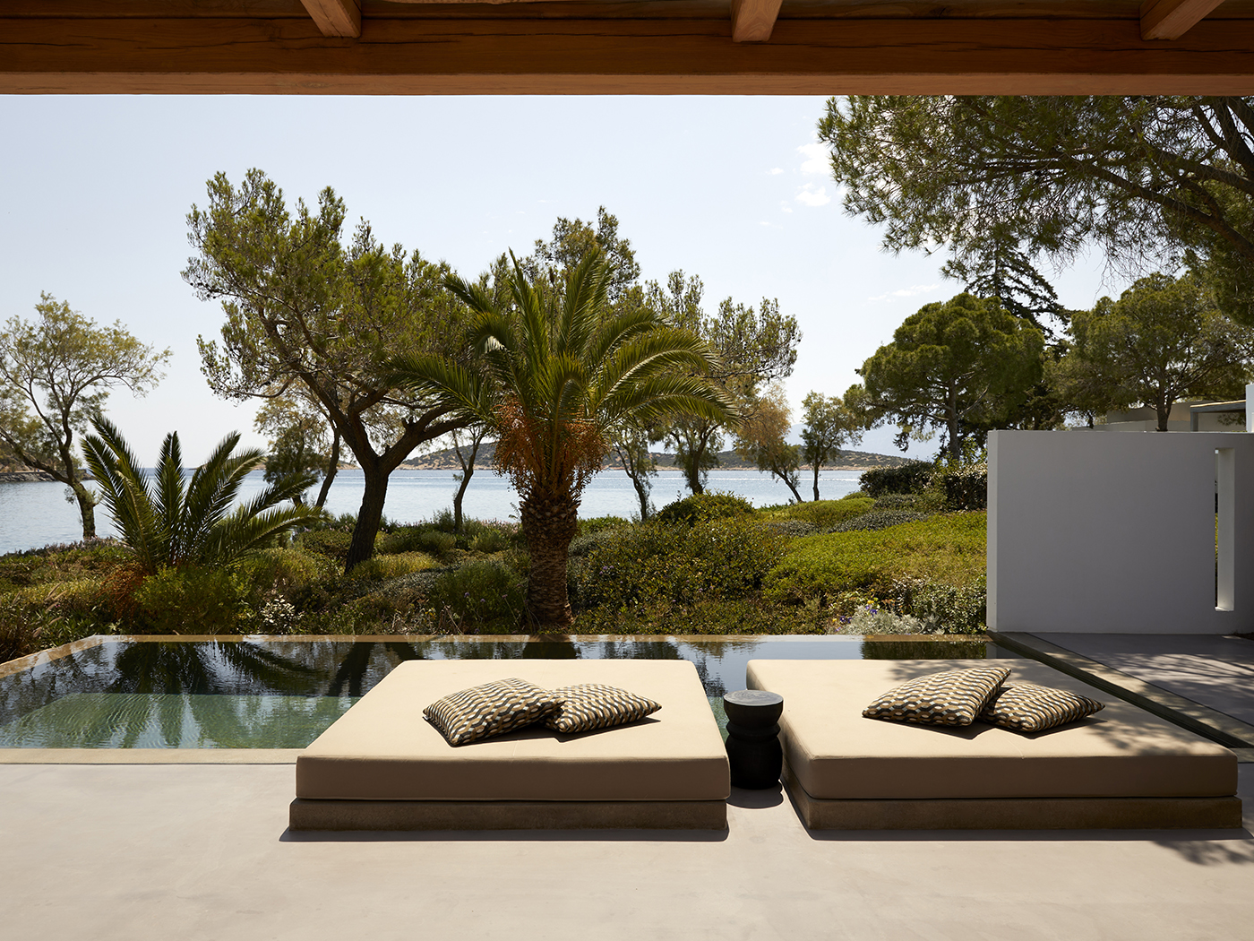 Minos Beach Two Bedroom Seafront Villa Private Pool V3 R 01