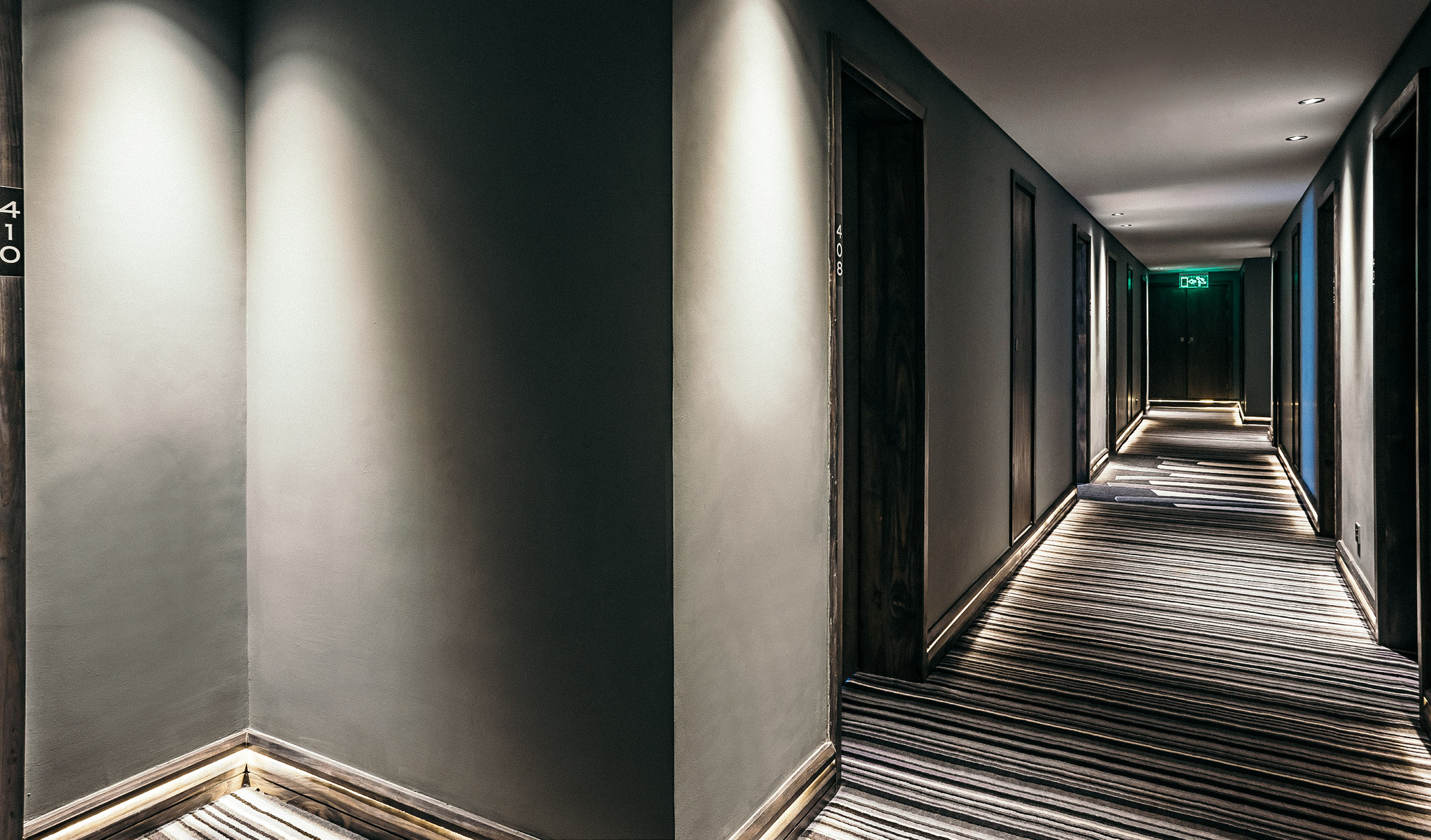 G 14 Trademark Hotel