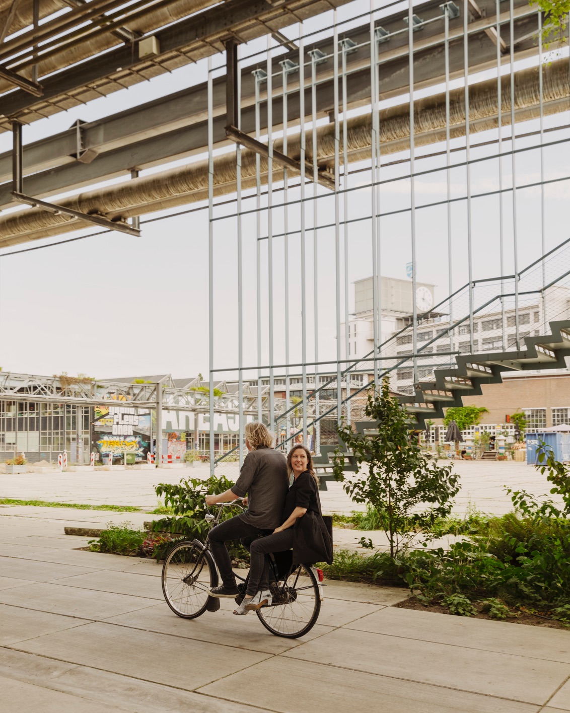 002 Kazerne Bikeride