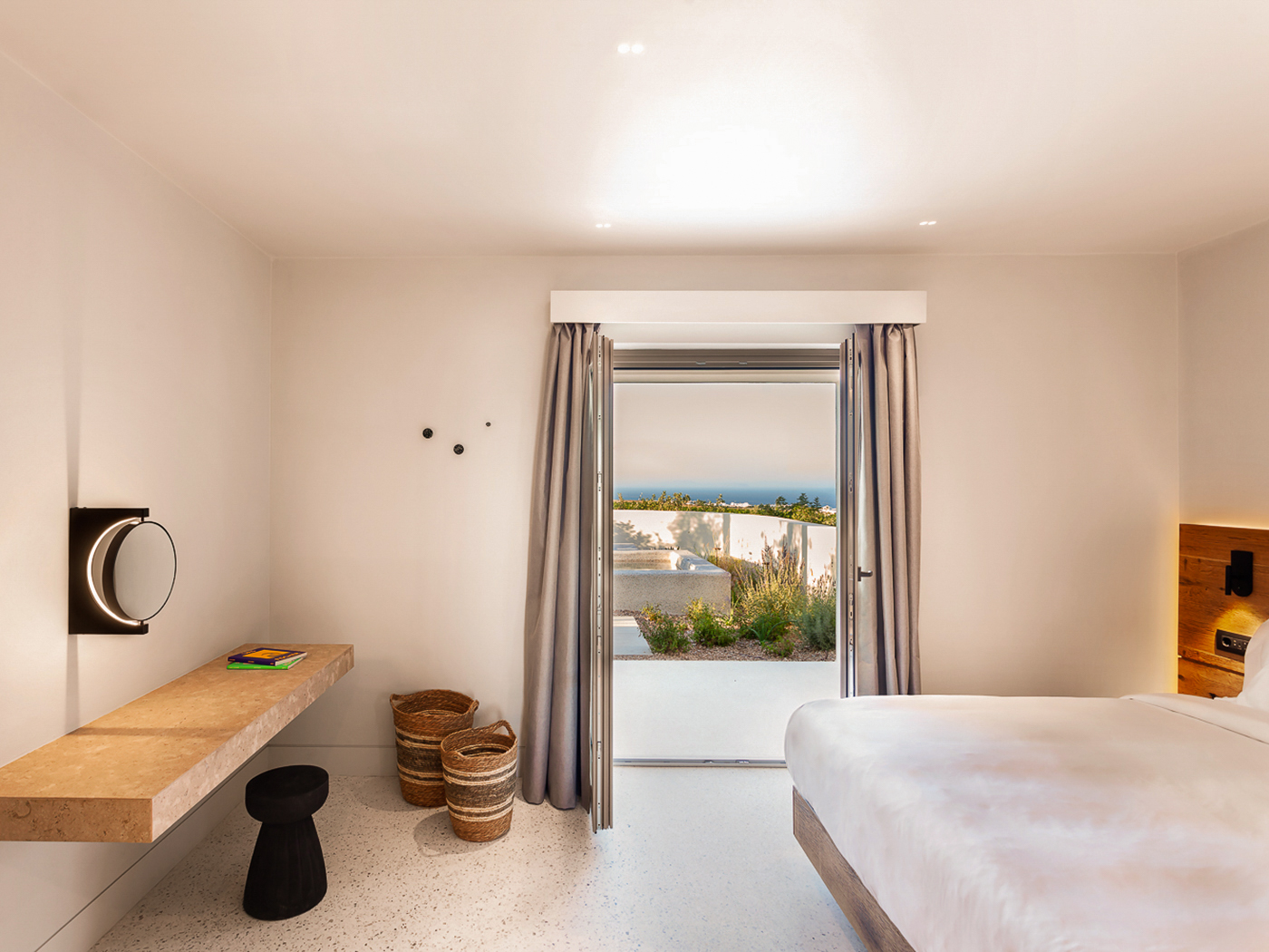 Nous Santorini Bungalow V3 R 01