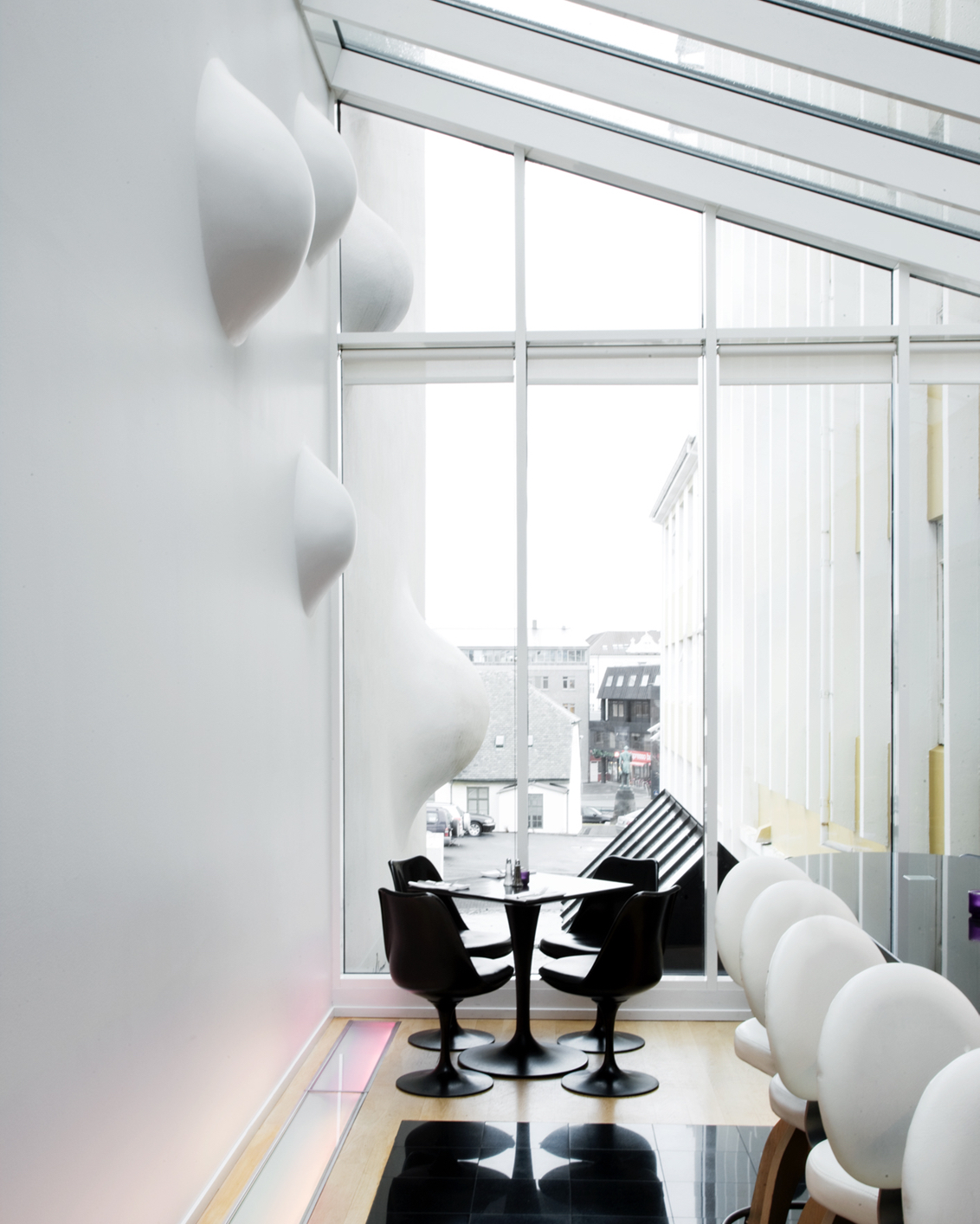 101 Hotel Theme Box 1